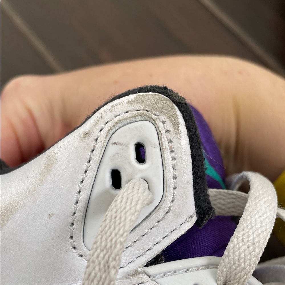 Kids White and Purple Air Jordan Basketball Shoes - Picture 10 of 10